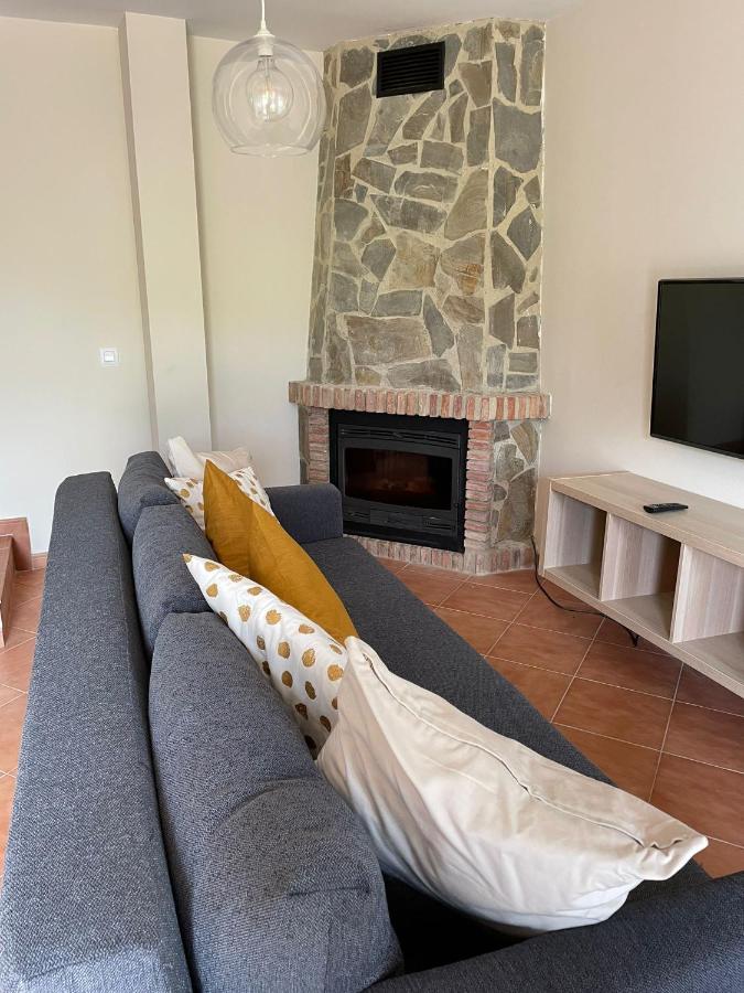 エル・ボスケ Arrebol Casa Ruralヴィラ エクステリア 写真